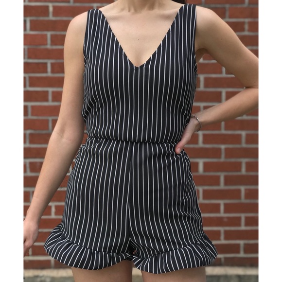 Black and White Striped Sleeveless Romper - Picture 2 of 8